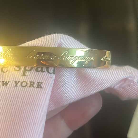 Kate Spade 12karat gold plated idiom bangle bracelet - Picture 11 of 13